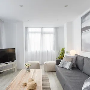  Appartamento Urbe10 Angel Ganivet 2 Bedrooms Spagna