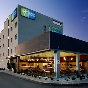 Hotell Express Airport By Ihg